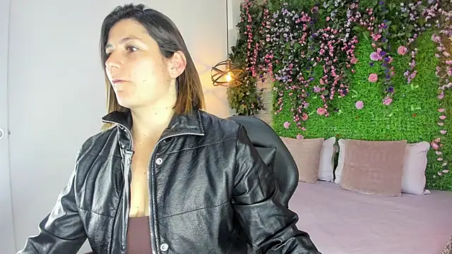 SarahDeyvis online show from 02/24/26, 01:09