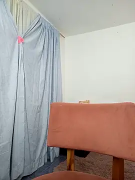 Sofia 888 online show from 12/16/25, 12:04