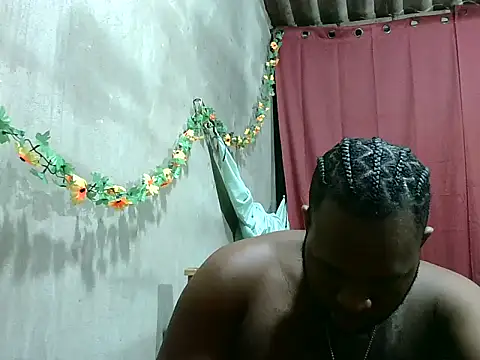 2ocmaxi online show from 02/11/26, 11:43