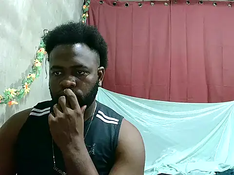 2ocmaxi online show from 04/08/26, 02:22