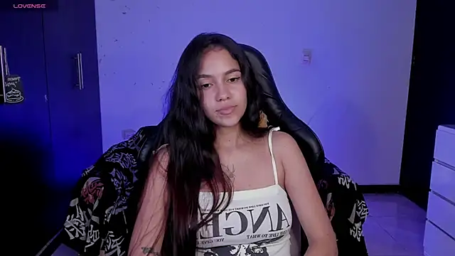 Sallye  online show from 11/10/25, 06:23