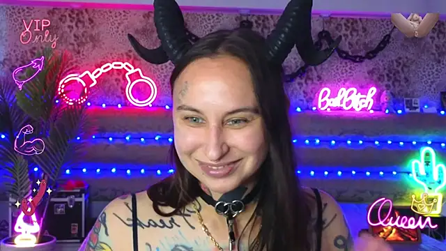 Snapshot of Cool_Freak_ chatting on 06/05/26, 10:10 Cool Freak online show from 06/05/26, 10:10
