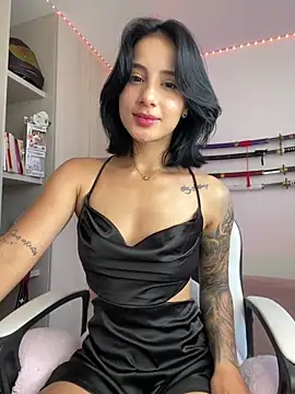 Snapshot of Ale_Lewis chatting on 02/23/25, 09:26 Ale Lewis online show from 02/23/25, 09:26