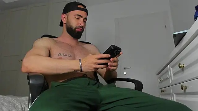 MichaelMasterss online show from 05/19/26, 08:15