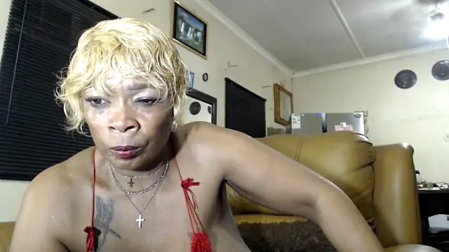 Gucci Bx online show from 02/04/26, 07:31