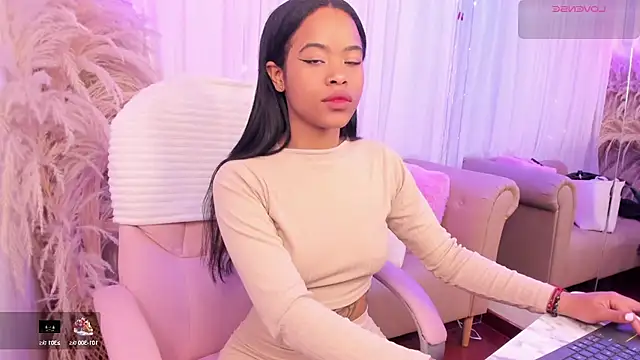 Mia damm online show from 09/25/25, 04:27