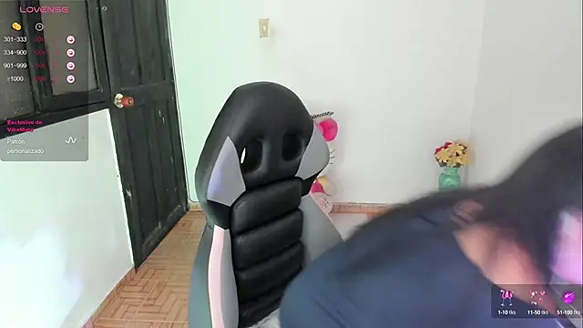 Snapshot of smile_sweetpao chatting on 01/28/25, 12:57 smile sweetpao online show from 01/28/25, 12:57