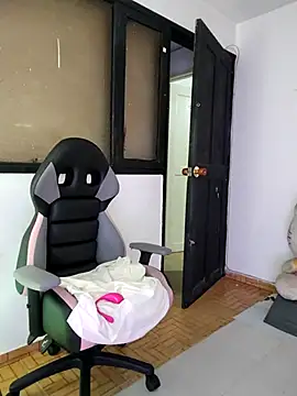 Snapshot of smile_sweetpao chatting on 03/05/25, 07:16 smile sweetpao online show from 03/05/25, 07:16