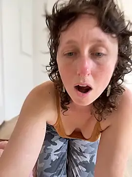 mossy kiss online show from 03/31/26, 06:41