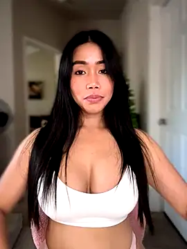 JazzieXo online show from 12/17/25, 08:26