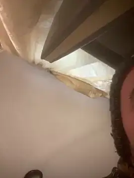 Snapshot of Cristian-Brayan chatting on 01/14/25, 02:00 Cristian-Brayan online show from 01/14/25, 02:00