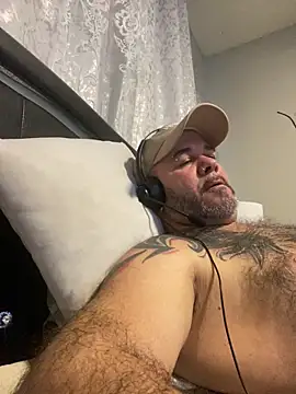 Cristian-Brayan online show from 02/20/26, 04:29