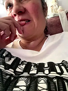 gabiTetas online show from 12/19/25, 07:54