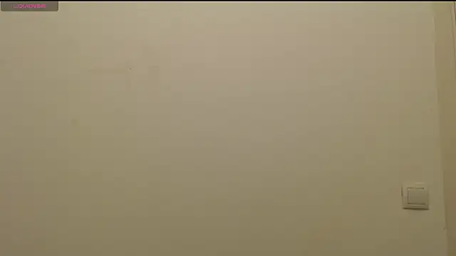  Hot Lady  online show from 05/15/26, 08:27