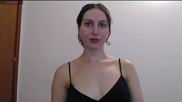  Hot Lady  online show from 08/03/26, 06:55