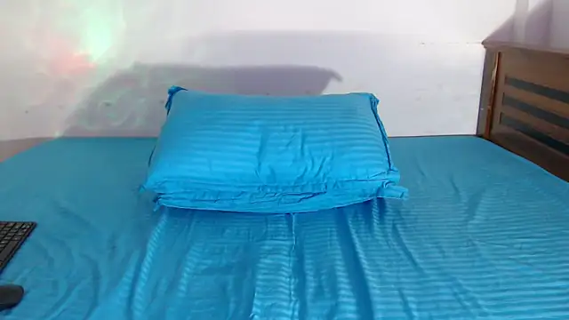 Snapshot of sahansa chatting on 12/03/25, 05:48 sahansa online show from 12/03/25, 05:48