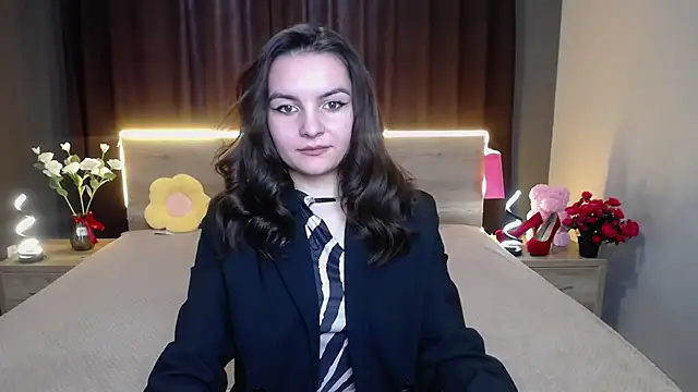 JasmineAsha online show from 11/04/25, 08:24