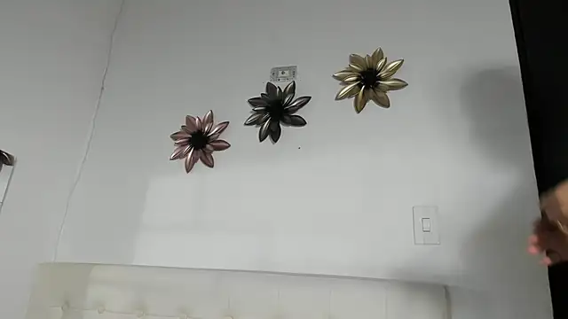 sarita loven online show from 03/22/25, 03:41