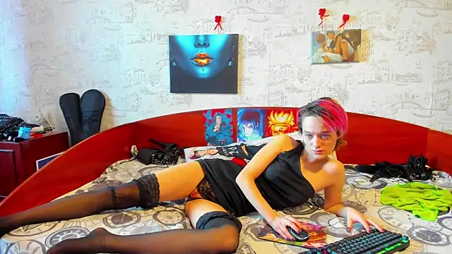 KagamiTayga online show from 02/17/25, 08:19