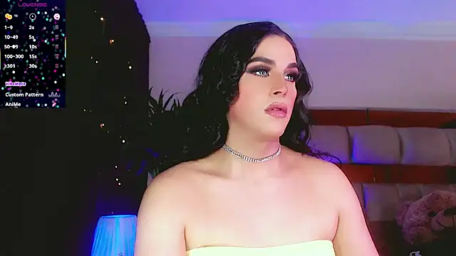 Snapshot of Sophiesweet5 chatting on 02/25/26, 03:10 Sophiesweet5 online show from 02/25/26, 03:10