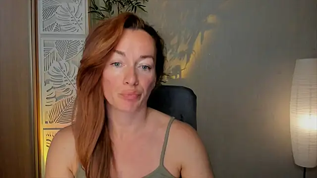 Snapshot of RebeccaMartinez chatting on 06/19/26, 05:34 RebeccaMartinez online show from 06/19/26, 05:34
