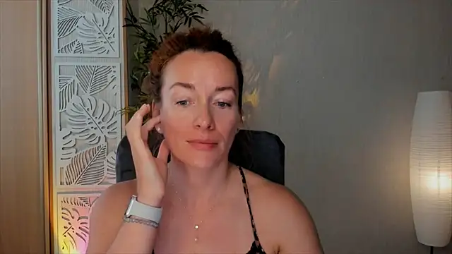 Snapshot of RebeccaMartinez chatting on 06/21/26, 08:39 RebeccaMartinez online show from 06/21/26, 08:39