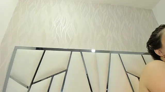 kimberly7  online show from 10/31/25, 10:05