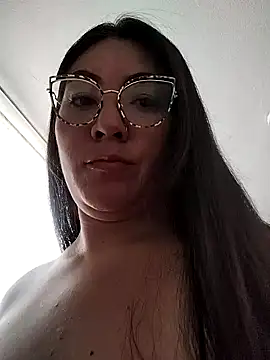 katha steele  online show from 12/12/24, 03:05