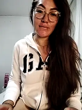 katha steele  online show from 01/14/25, 09:35