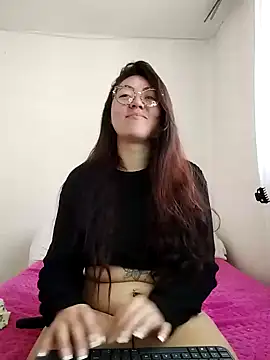 katha steele  online show from 01/17/25, 01:13