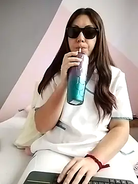 katha steele  online show from 03/21/25, 11:44