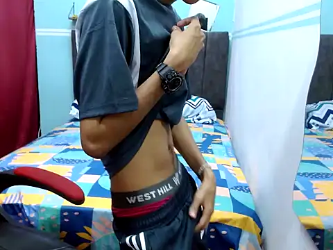 Snapshot of Angelstripboy chatting on 03/09/25, 07:12 Angelstripboy online show from 03/09/25, 07:12