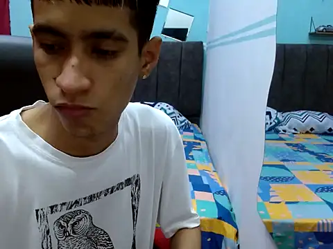 Snapshot of Angelstripboy chatting on 03/15/25, 01:08 Angelstripboy online show from 03/15/25, 01:08