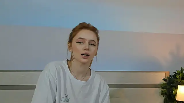 Phoenix Margo online show from 11/26/25, 11:11