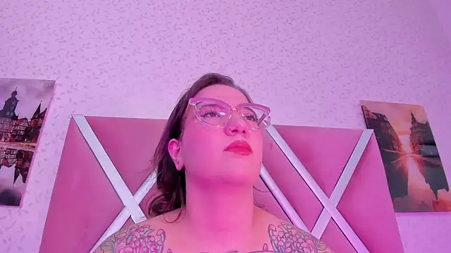 DEVA BLUE  online show from 11/12/25, 05:30