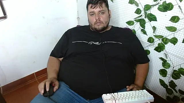 Snapshot of altairstudiosvip_ chatting on 06/23/26, 02:37 altairstudiosvip online show from 06/23/26, 02:37