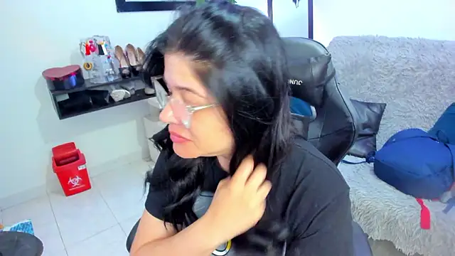 BellaFlaming online show from 03/16/26, 10:41