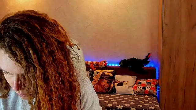mia grantes online show from 12/18/24, 04:17