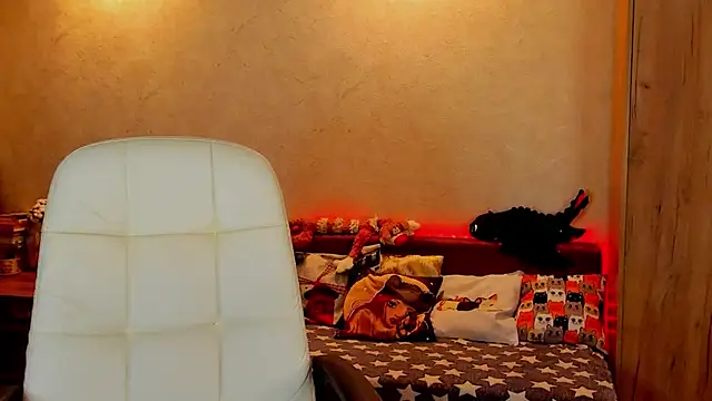 mia grantes online show from 12/19/24, 07:40