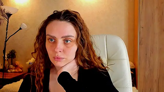 mia grantes online show from 02/28/25, 05:15