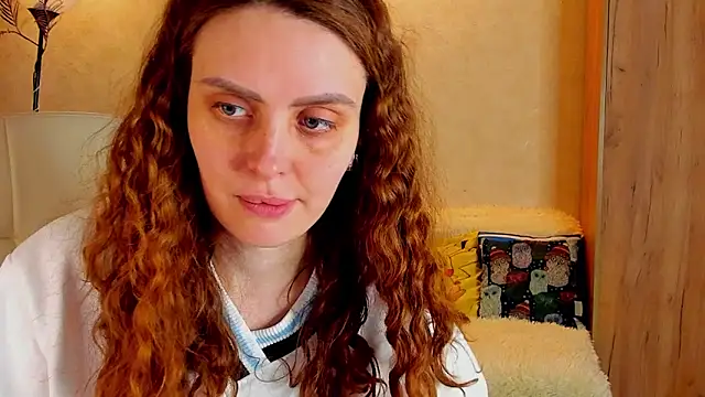 mia grantes online show from 03/03/25, 08:21