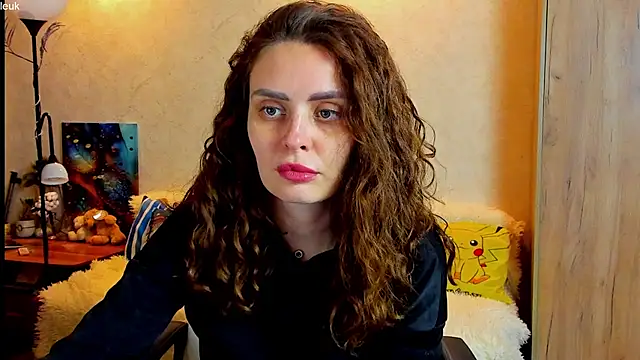 mia grantes online show from 10/22/25, 04:18