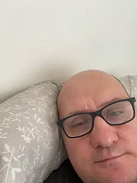 vanjbi45 online show from 02/20/25, 09:11