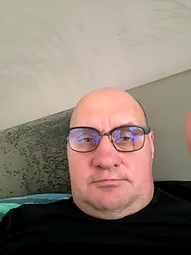 vanjbi45 online show from 09/18/25, 06:59