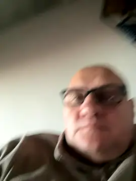 vanjbi45 online show from 10/12/25, 06:01