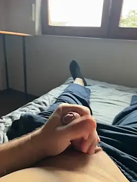 vanjbi45 online show from 10/21/25, 07:53