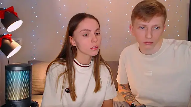 juliaanddima online show from 01/22/25, 11:10