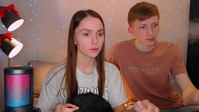 juliaanddima online show from 01/23/25, 08:45