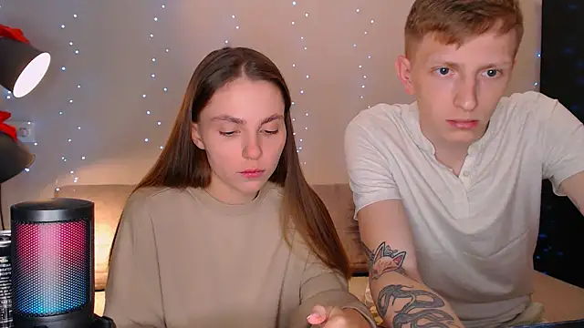 juliaanddima online show from 02/14/25, 09:10