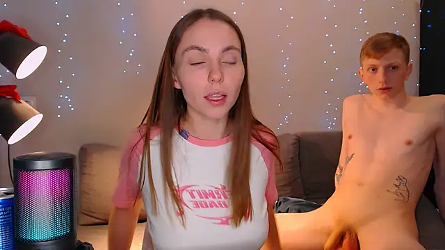 juliaanddima online show from 02/22/25, 12:16